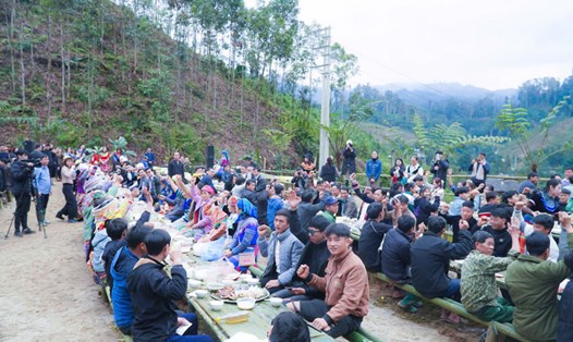 Tết rừng giữ vai trò đặc biệt quan trọng trong đời sống văn hóa tinh thần của cộng đồng người H'Mông. Ảnh: Văn Đức