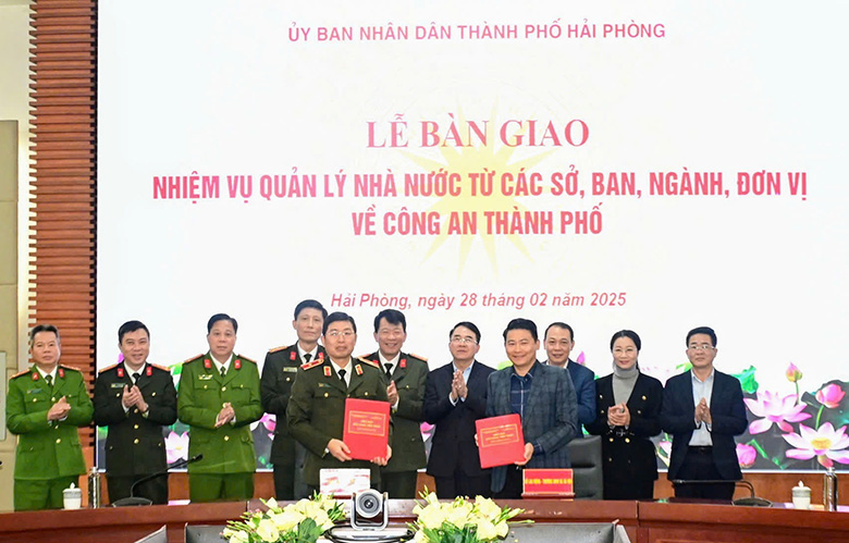 Assign the task of state management of drug addiction treatment and post-drug addiction management to Hai Phong City Police. Photo: Vu Quynh