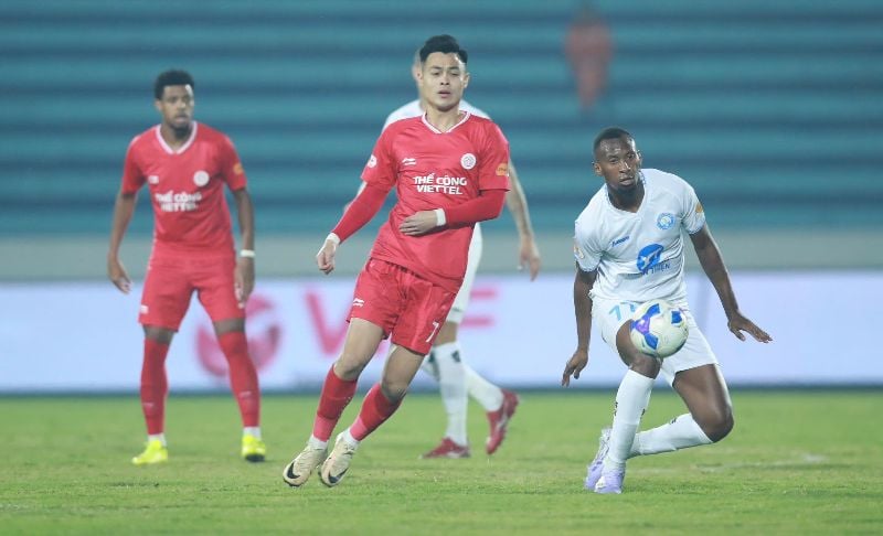 Viettel se reunio con Nam Dinh en la ronda 15 V.League. Foto: NDFC