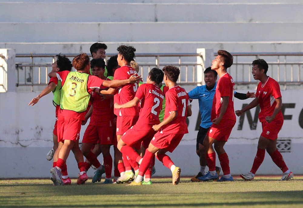 Trong the tran giang co, khoanh khac toa sang cua ca nhan Le Phat o phut 67 da giup PVF co ban vuot len dan truoc. Day cung la pha lap cong duy nhat cua tran dau, giup PVF gianh chien thang 1-0 trong tran chung ket.