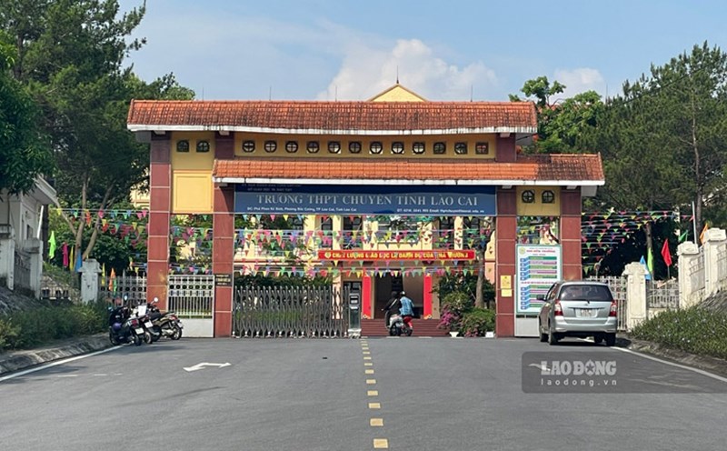 Foreign language is the third subject chosen by Lao Cai for the 10th grade entrance exam. Photo: Dinh Dai