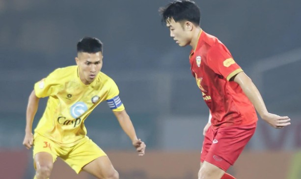 Hong Linh Ha Tinh drew 0-0 with Thanh Hoa in round 15 of V.League 2024-2025. Photo: HLHT FC