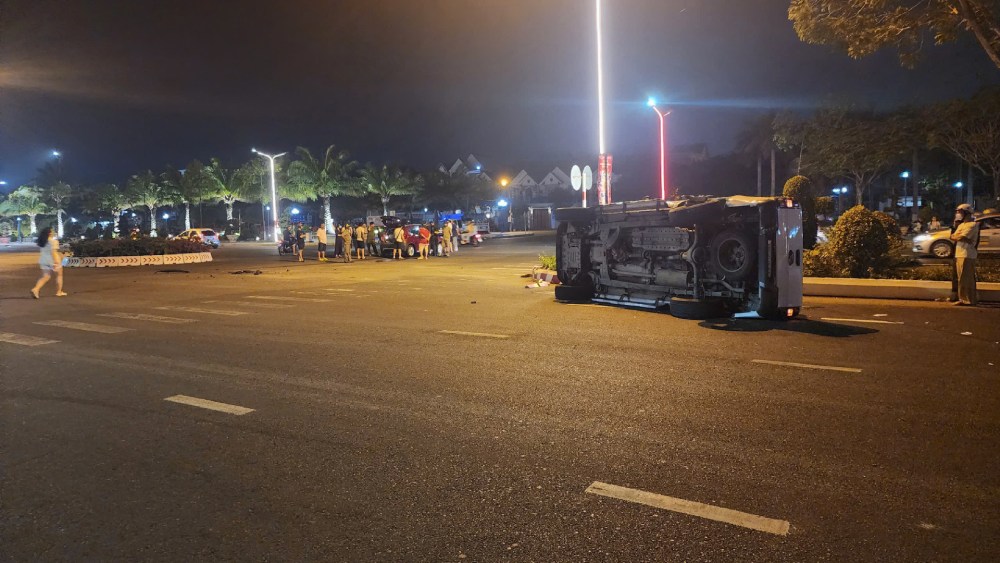 Scene of a traffic accident between two cars. Photo: Phuong Vu