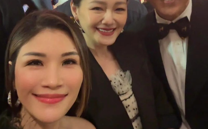 The most recent photo of Barbie Hsu with DJ Koo Jun Yup. Photo: Weibo