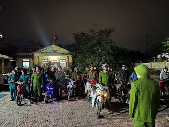 Khi được huy động, công an xã có thể xử lý một số lỗi vi phạm giao thông. Ảnh: Công an tỉnh Quảng Bình
