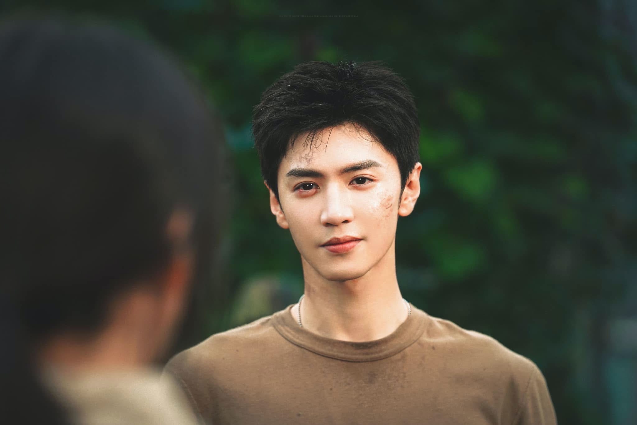 Tran Triet Vien was praised for his appearance and acting in the new film. Photo: Producer