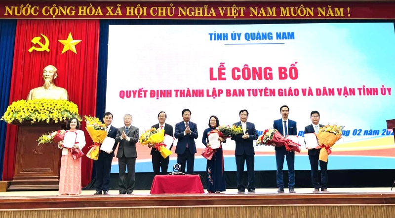 Tinh uy Quang Nam thanh lap Ban Tuyen giao Dan van tu ngay 3.2.2025. Anh: VP Tinh uy