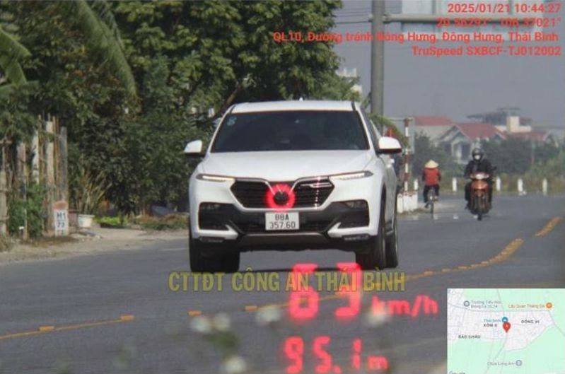 Image of a vehicle violating the speed limit and receiving a fine. Photo: Thai Binh Provincial Police