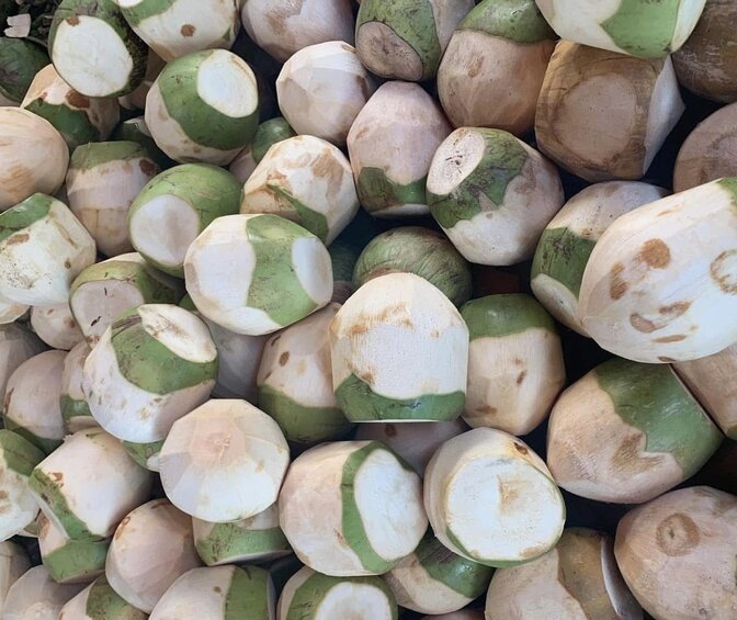 Coconut water is said to help reduce the risk of stroke. Photo: Kieu Vu