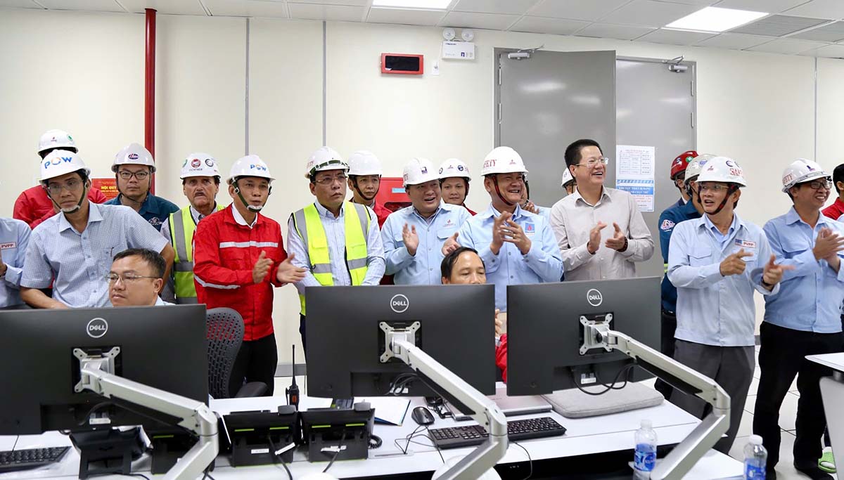 $1.4 billion natural gas power plant in Vietnam connects to the grid. Photo: HAC