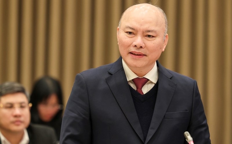 Chief of the Office, spokesperson of the Ministry of Home Affairs Vu Dang Minh information about the policy regime with cadres, civil servants and officials under streamlining when arranging the apparatus