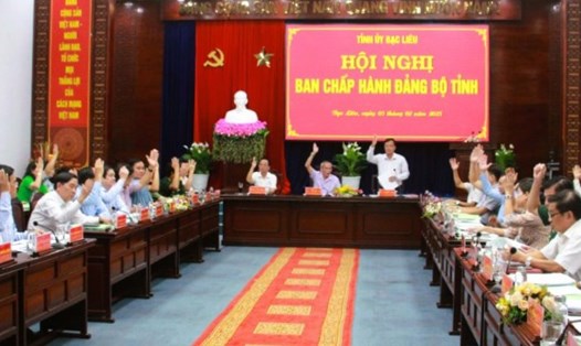 Bạc Liêu thông qua 12 đề án sắp xếp, tổ chức bộ máy của hệ thống chính trị. Ảnh: Nhật Hồ