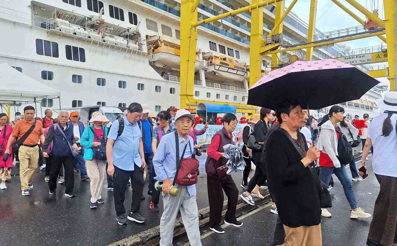 Da Nang has a plan to be ready to serve peak-colored tourism in 2025. Photo: Nguyen Linh