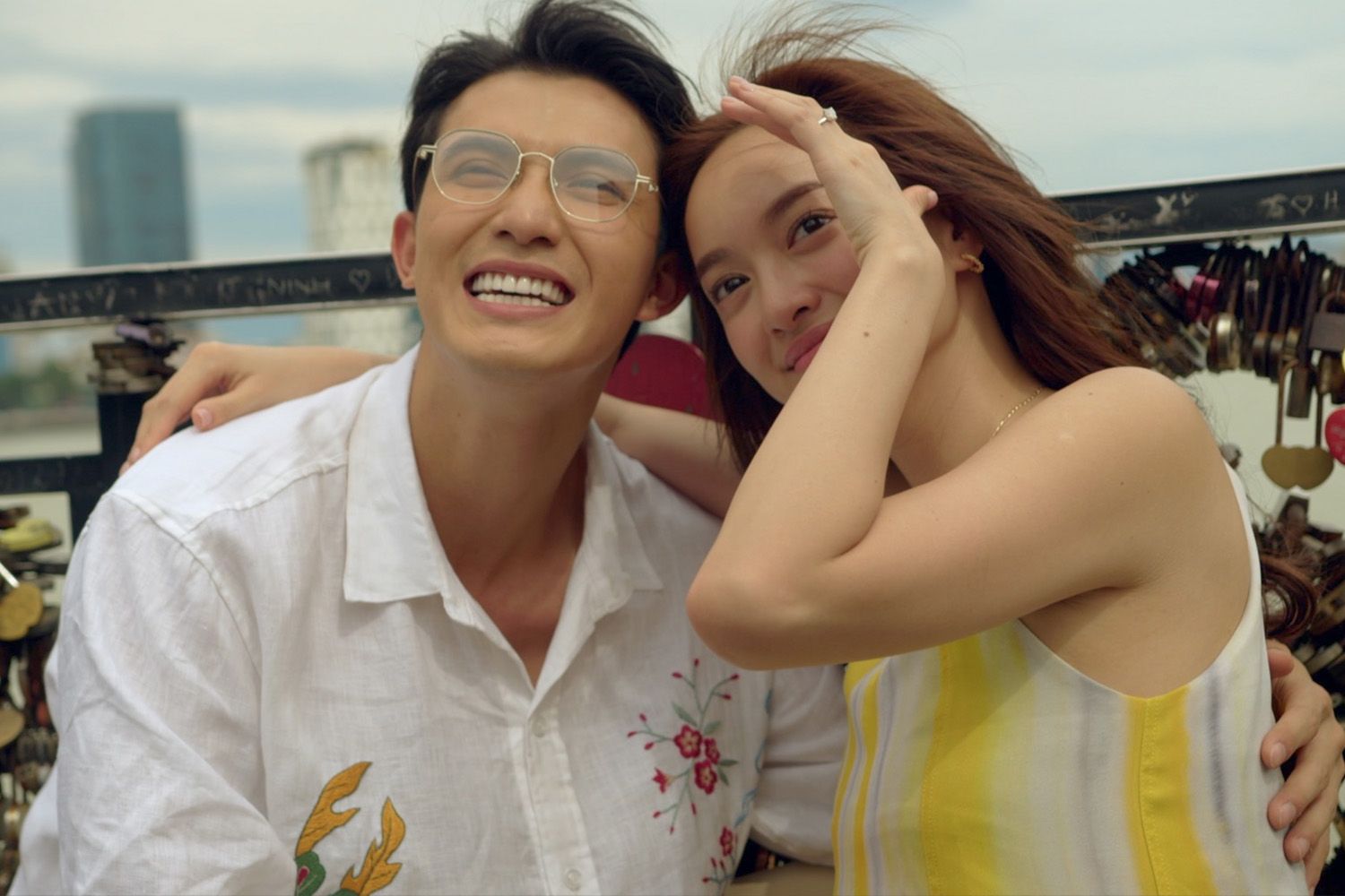 Kaity Nguyen and Tran Ngoc Vang star in "Love by mistake". Photo: Producer.