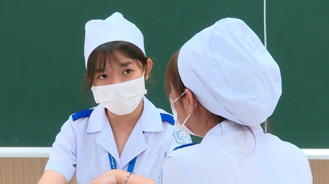 The benchmark scores of medical and pharmaceutical training schools have always been high over the years due to the high interest from candidates. Photo: Ha Anh Chien