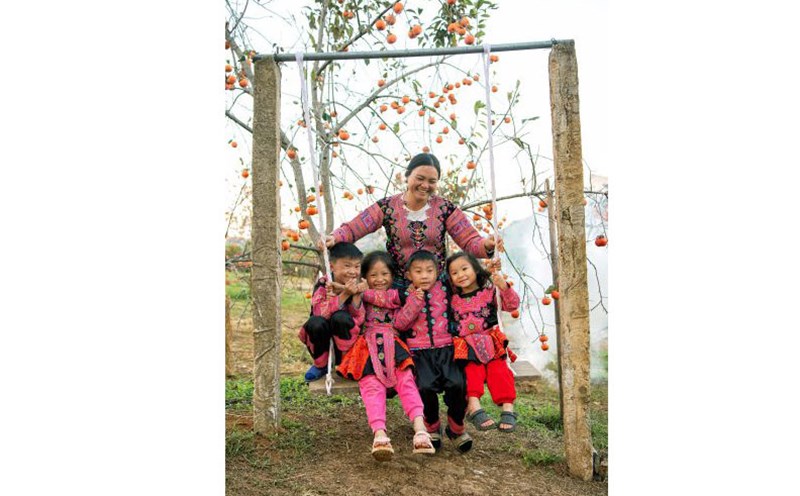 “Let's Play for Fun” by Viet Van, National First Prize (Vietnam) at the Sony World Photography Awards.