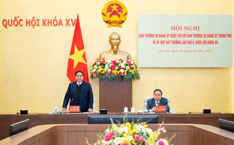 Politburo member and Prime Minister Pham Minh Chinh emphasized the need to streamline the apparatus and improve the quality of its people. Photo: Quochoi.vn