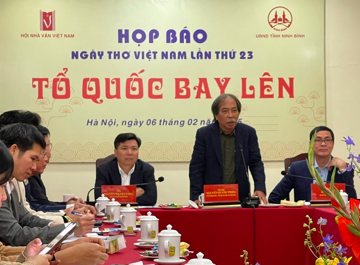 Press conference on the 23rd Vietnam Poetry Day. Photo: BTC