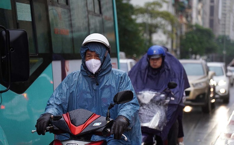 Du bao thoi tiet Bac Bo va Trung Bo ret dam tro lai, mua nhieu noi. Anh: LDO 