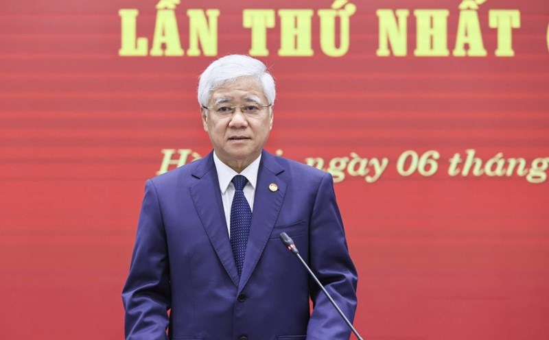 Mr. Do Van Chien was appointed to hold the position of Secretary of the Party Committee of the Fatherland Front and Central Mass Organizations. Photo: Pham Dong