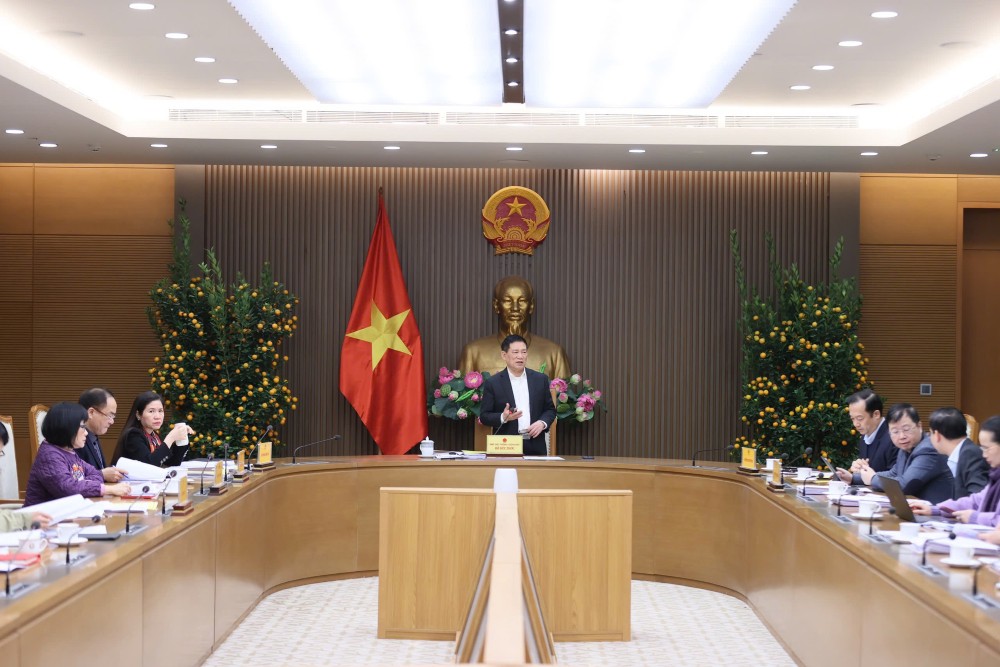 Deputy Prime Minister Ho Duc Phoc concluded the meeting on the draft decree stipulating the functions, tasks, powers and organizational structure of Vietnam Television Station (VTV). Photo: VGP/Tran Manh