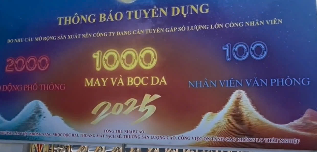 Doanh nghiep treo bang tuyen dung len toi hon 3.000 lao dong. Anh: Duong Binh