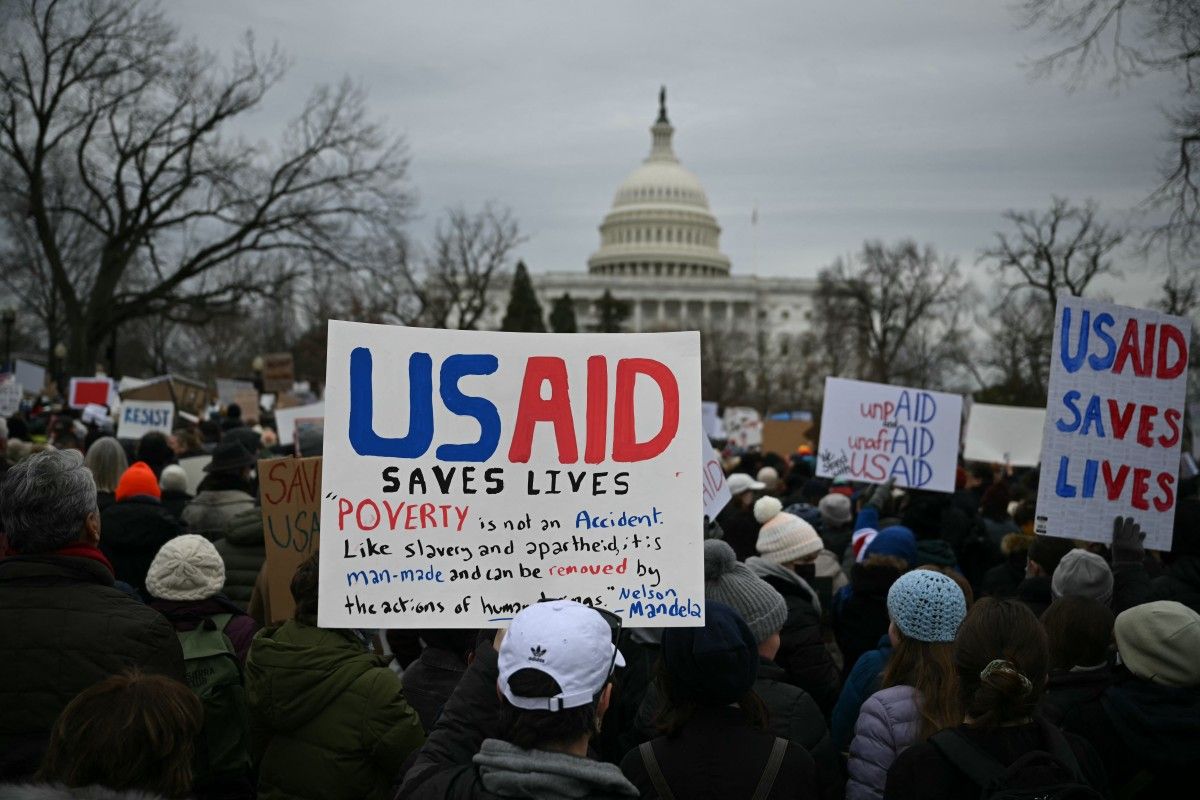 Protest against US President Donald Trump's decision to close the deal outside the Capitol on February 5, 2025. Photo: AFP