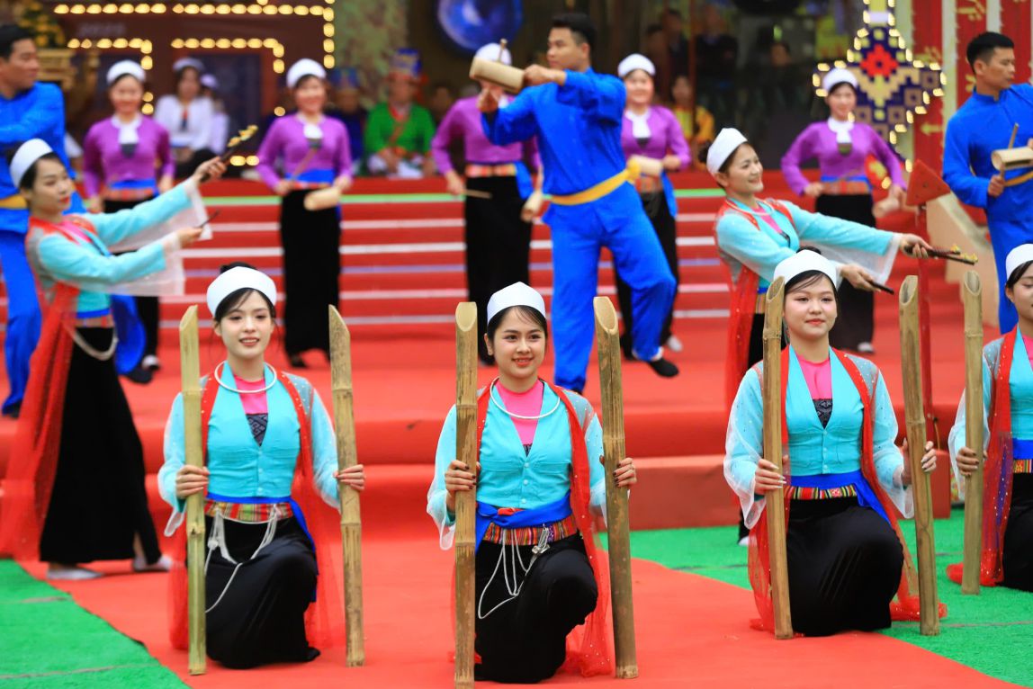 Many unique cultural activities at the festival. Photo: Minh Nguyen