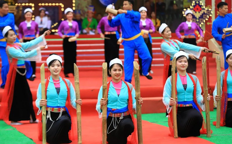 Many unique cultural activities at the festival. Photo: Minh Nguyen