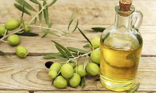 Những món ăn giàu chất béo lành mạnh trên không chỉ giúp kiểm soát đường huyết mà còn giảm nguy cơ biến chứng tim mạch cho người tiểu đường. Ảnh: Health.