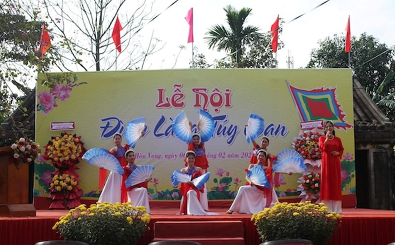 Tuy Loan communal house festival, which preserves the countryside in the heart of Da Nang. Photo: Thanh Huyen