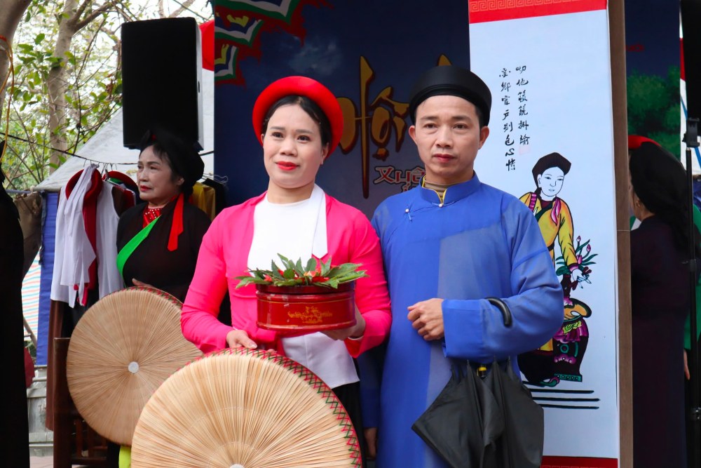 Hội Lim thu hút hàng nghìn khách bất chấp thời tiết giá rét
