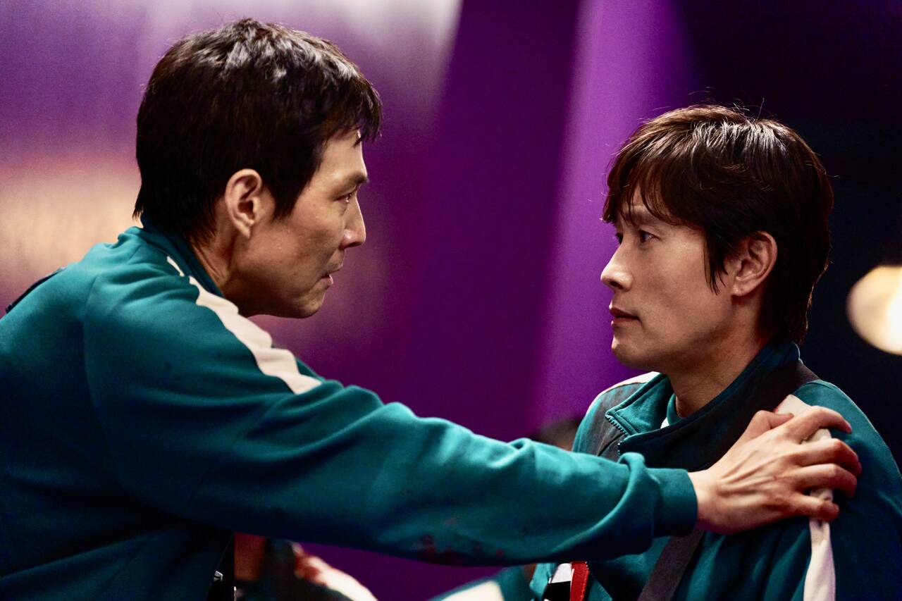 Lee Jung Jae va Lee Byung Hun trong “Squid Game 2“. Anh: Nha san xuat