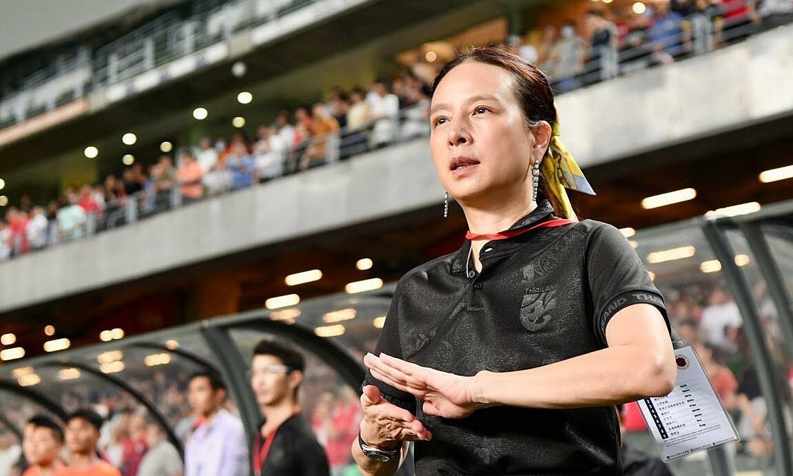 The female billionaire Madam Pang is a powerful woman of Thai football. Photo: Fat