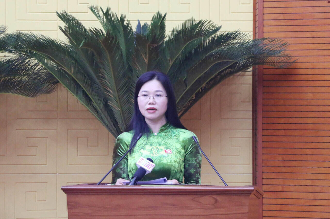 Ms. Bui Thi Minh, Permanent Deputy Secretary of the Provincial Party Committee, Chairman of Hoa Binh Provincial People's Council. Photo: Le Hue