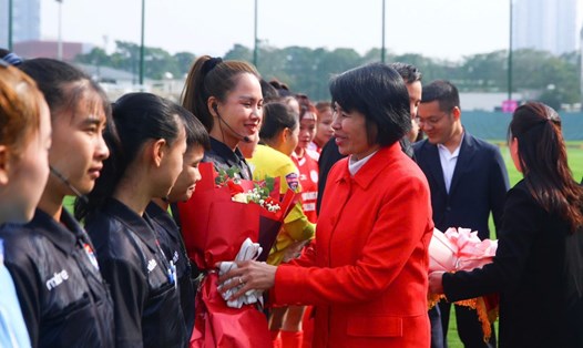 Giải bóng đá nữ U19 Quốc gia 2025 khai mạc ở Hà Nội. Ảnh: VFF