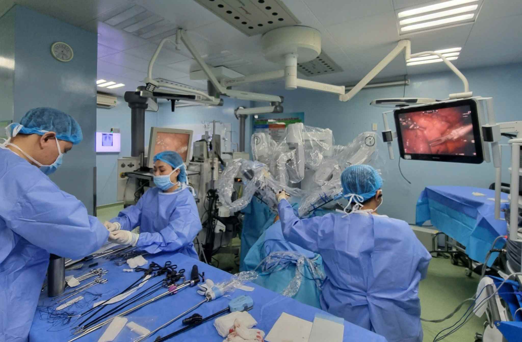 Robot surgery at Binh Dan Hospital. Photo: The hospital provides