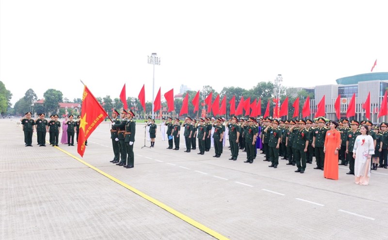 The Ho Chi Minh Mausoleum Protection Command is one of 9 military groups considered for the First Class Fatherland Protection Medal. Photo: Ministry of National Defense