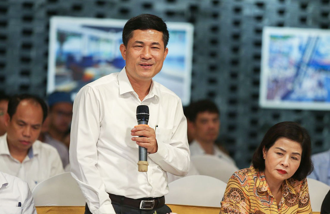 Director of Nghe An Department of Education and Training Thai Van Thanh requested educational institutions in the area to strictly implement Circular 29 of the Ministry of Education and Training on regulations on extra teaching and learning. Photo: Trong Hoan