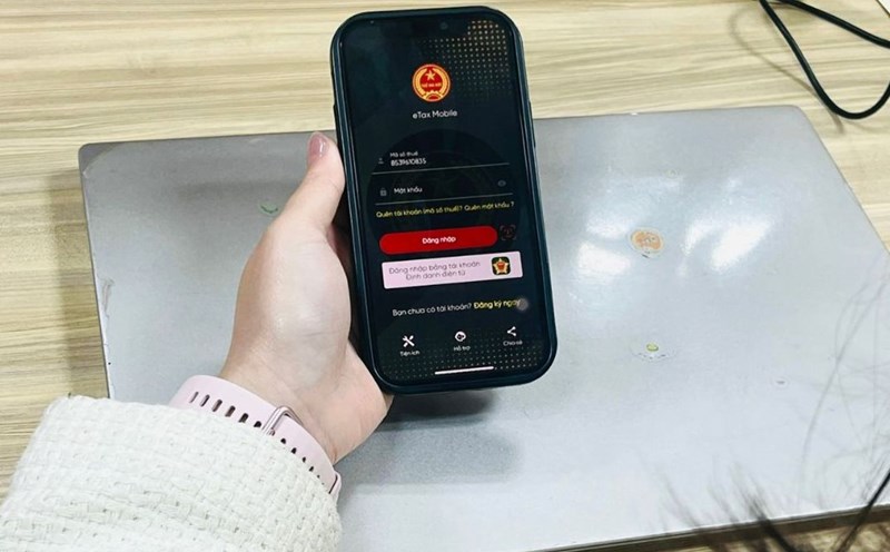 The Ministry of Finance has completed the synthesis, explanation and acceptance of opinions on the proposal to develop a Law on Personal Income Tax (replacement). Photo: Phuong Anh