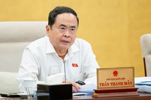 National Assembly Chairman Tran Thanh Man expressed his opinion on the draft Law on Railway (amended). Photo: Quochoi.vn