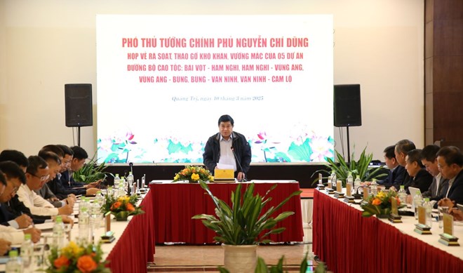 Cao tốc từ Hà Tĩnh đến Quảng Trị phải hoàn thành trước 30.4
