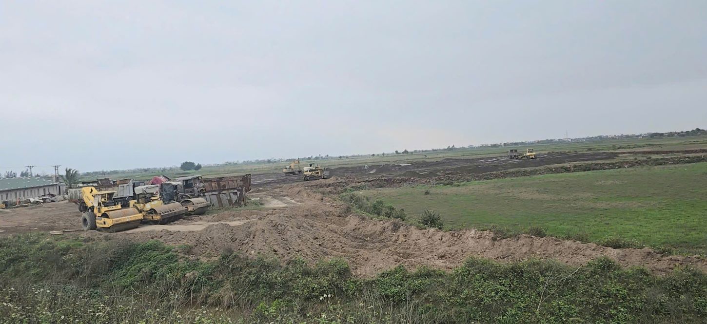 Clean land in Thuy Truong commune (Thai Thuy district) is ready to start construction of VSIP Thai Binh Industrial Park. Photo: Nam Hong