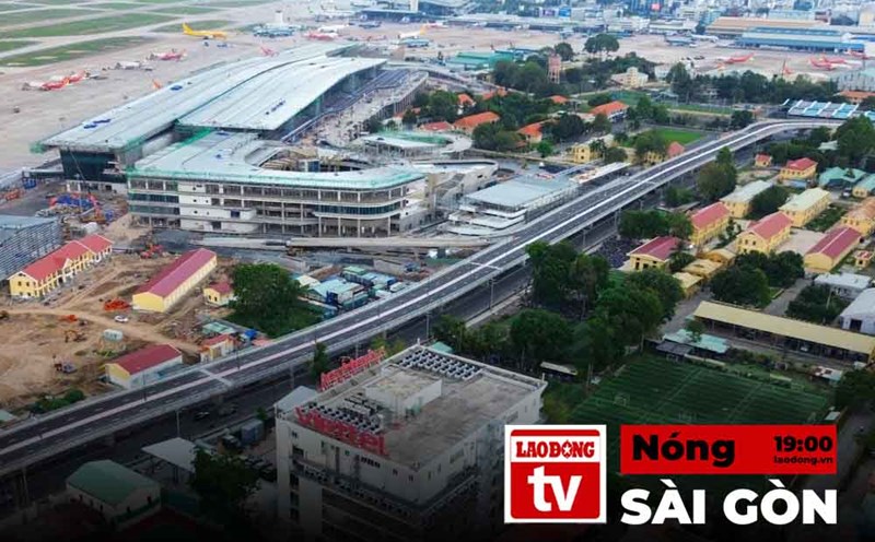 Hot Saigon: The overpass in front of Tan Son Nhat T3 station is about to open to traffic.