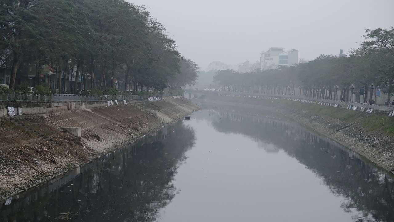 People look forward to the revival of To Lich River every day. Photo: Minh Phuong