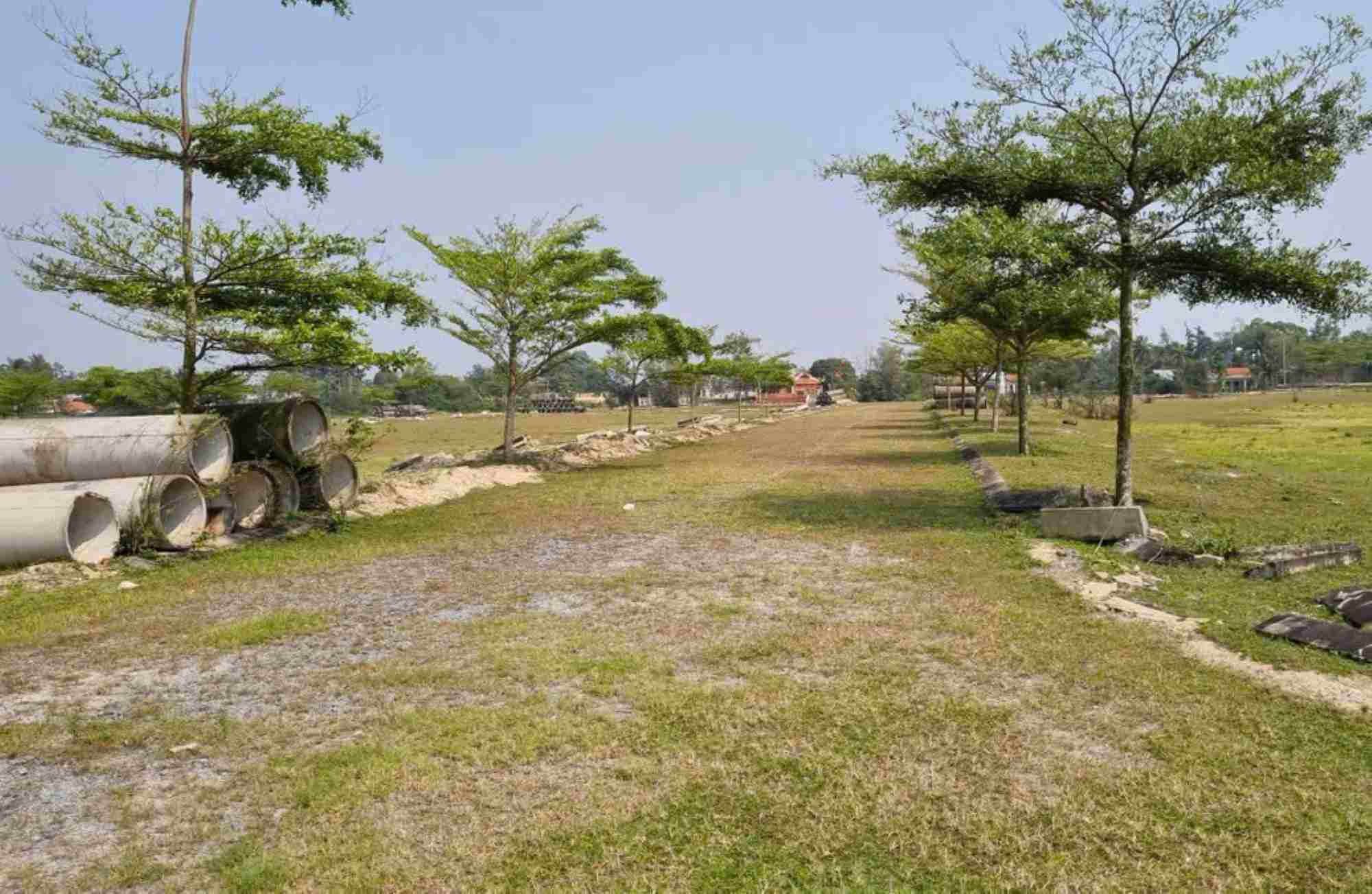 Many project areas implemented by Bach Dat An Joint Stock Company are still facing many problems. Photo: Truong An