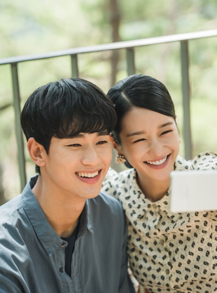 Seo Ye Ji va Kim Soo Hyun tung vuong nghi van phim gia tinh that. Anh: Nha san xuat