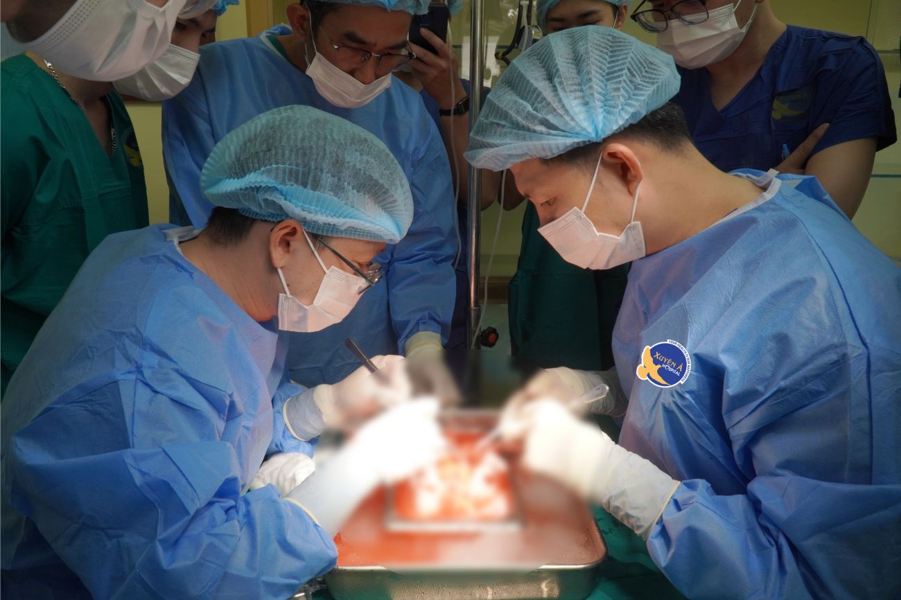A 28-year-old woman was revived thanks to her father's kidney. Photo: Thanh Chan