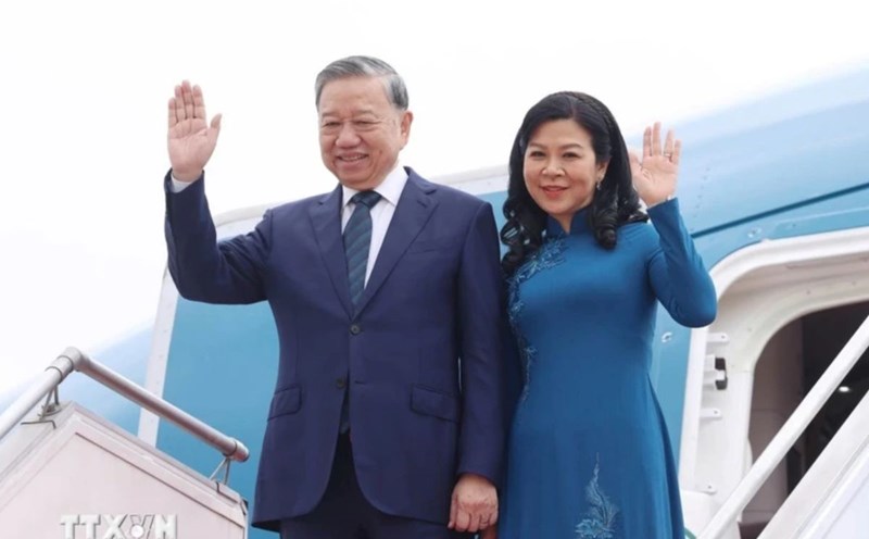 General Secretary To Lam and his wife paid an official visit to the Republic of Singapore from March 11-13, 2025. Photo: VNA
