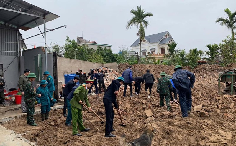The eligible players participated in the cry for protection against the demolition of temporary and dilapidated houses in the province. Photo: Hai Duong Provincial Portal